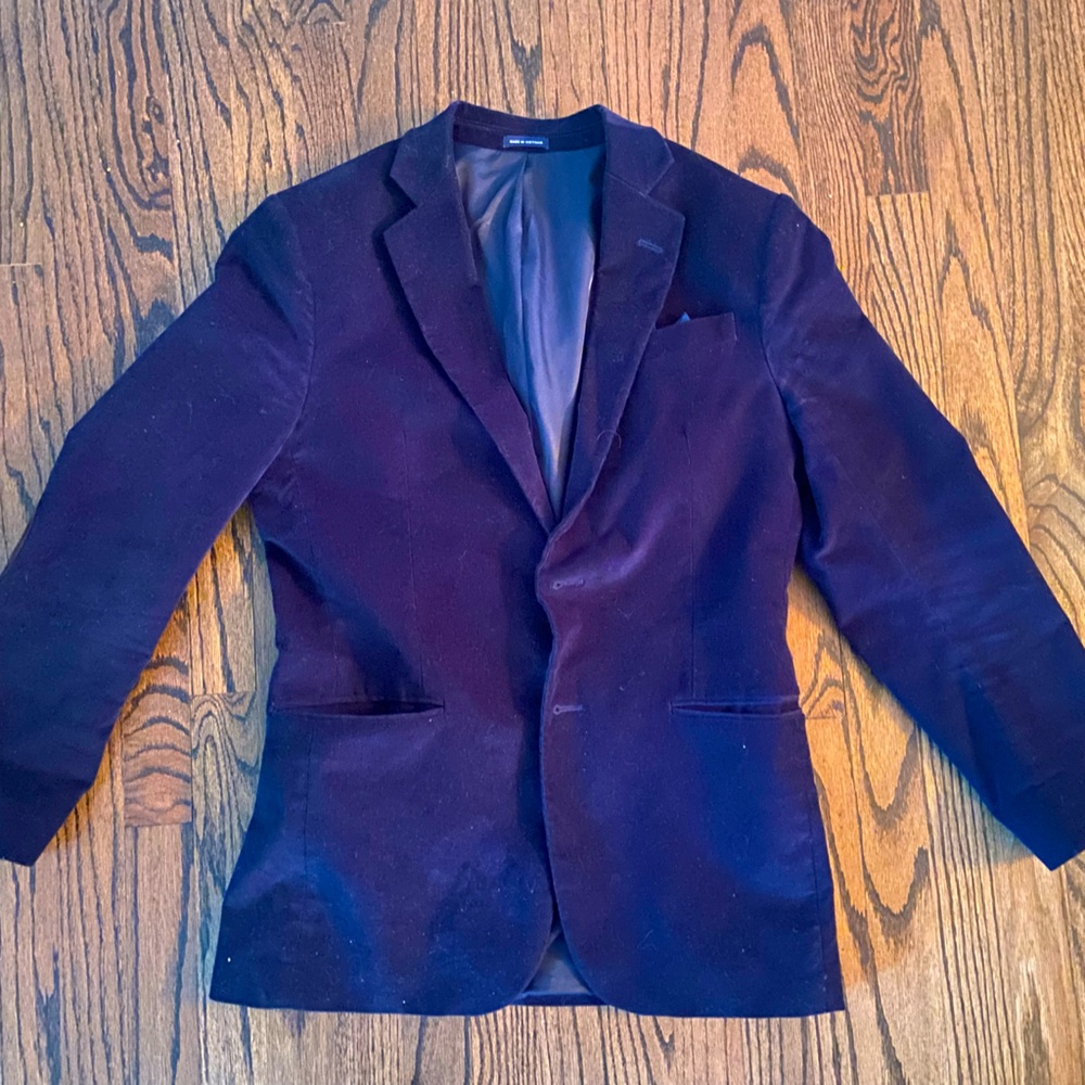 Gently worn stretch Cordaroy navy blazer with coco brown suede elbow patches.